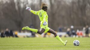 No. 5 Mountaineers play to draw with No. 12 Virginia